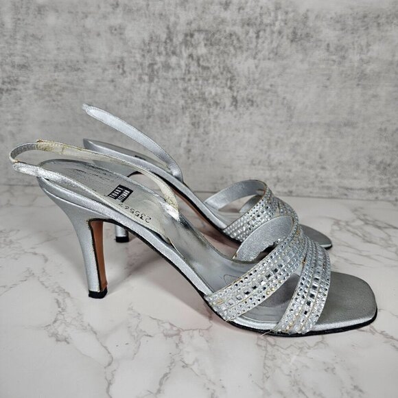 Stuart Weitzman Vintage Silver Leather Crystal Beaded Sling Back Heels Women 8B‎ - Picture 1 of 11